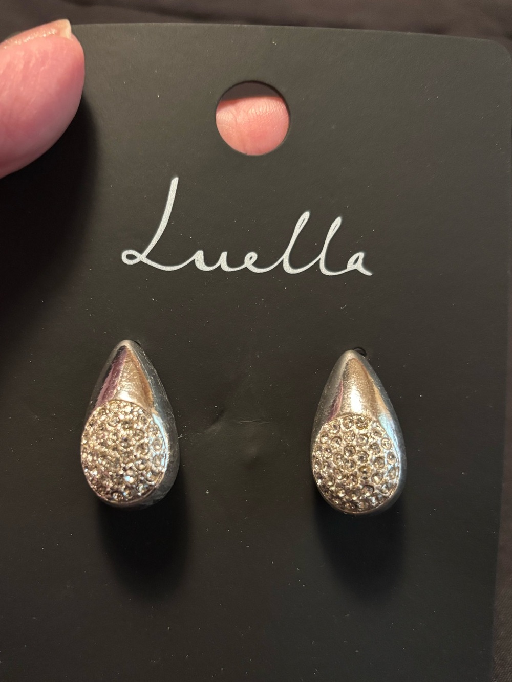 LUELLA NWT SILVER TONE RHINESTONE TEARDROP PIERCED EARRINGS